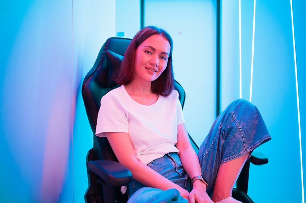 how to properly sit in a gaming chair